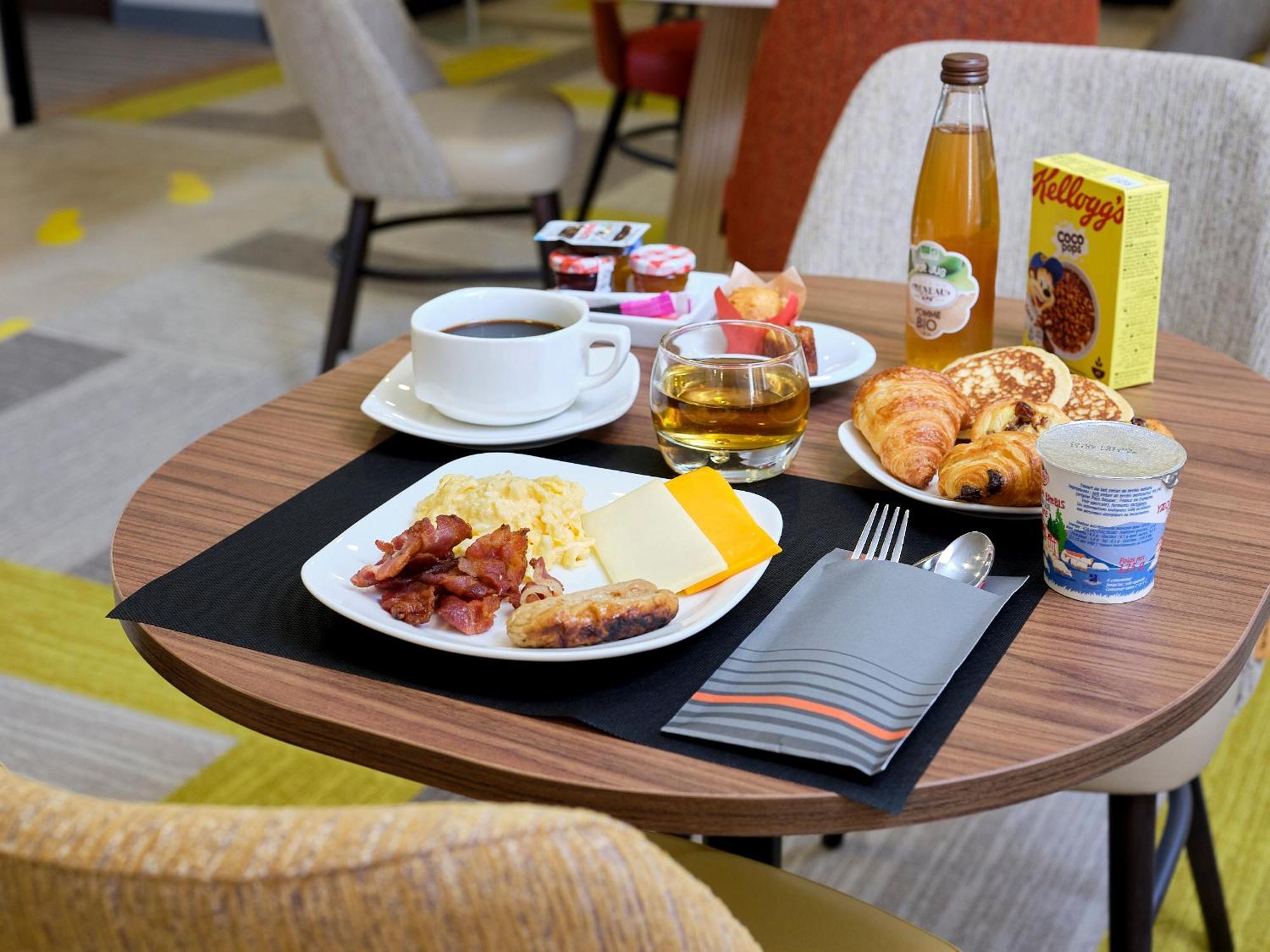 Quality Hotel Bordeaux Centre Εξωτερικό φωτογραφία