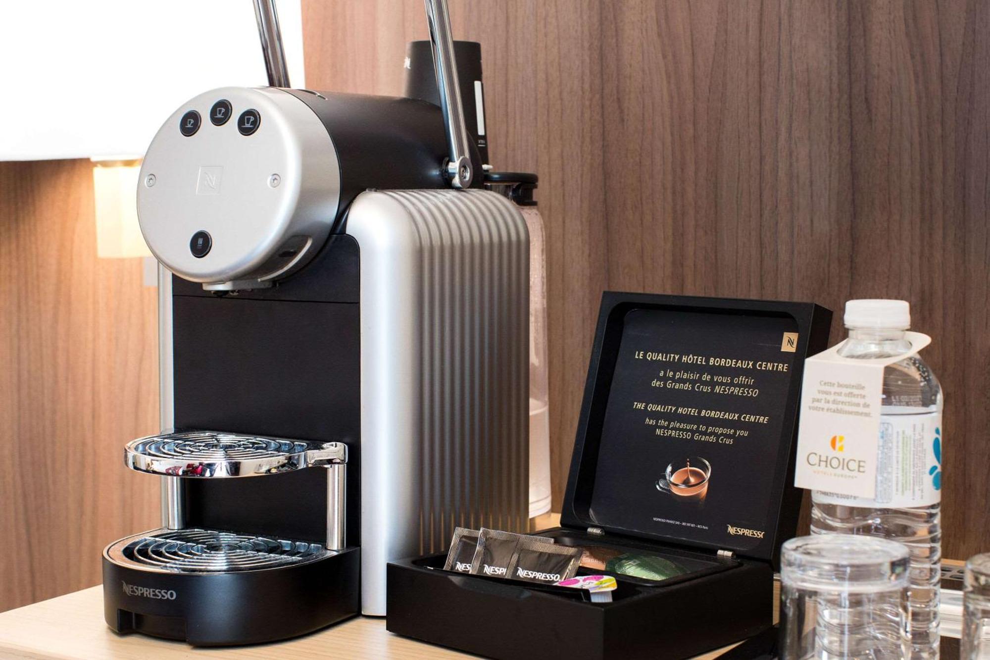 Quality Hotel Bordeaux Centre Εξωτερικό φωτογραφία